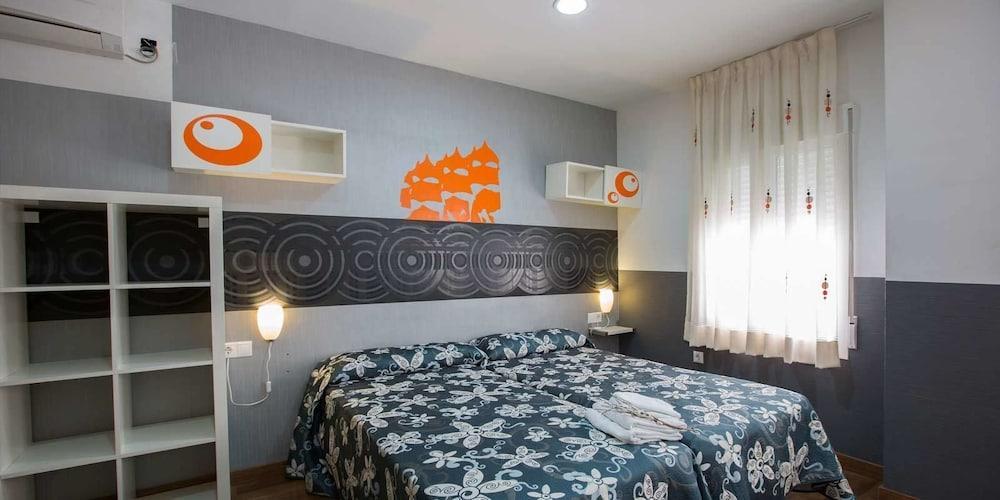 Hostal Gaudi Cuenca Cuenca  Ngoại thất bức ảnh